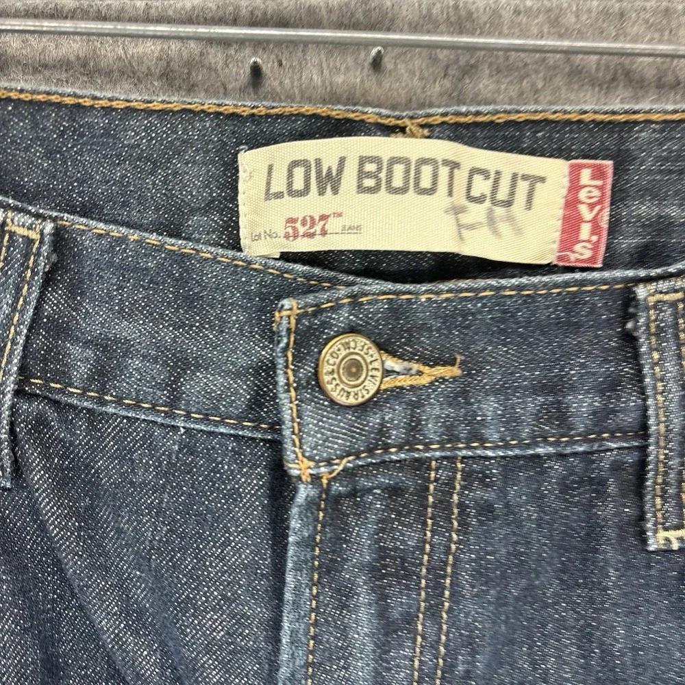 Levis 527 Low Boot Cut Jeans Men's 34 x 32 Blue Denim Y2K Flare Pants